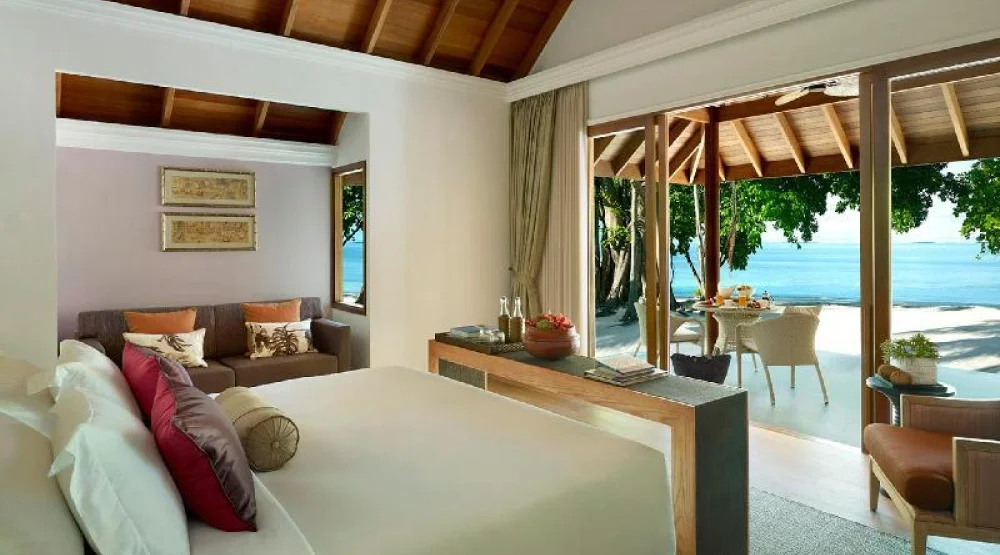 Beach Plunge Pool Villa at Dusit Thani Maldives