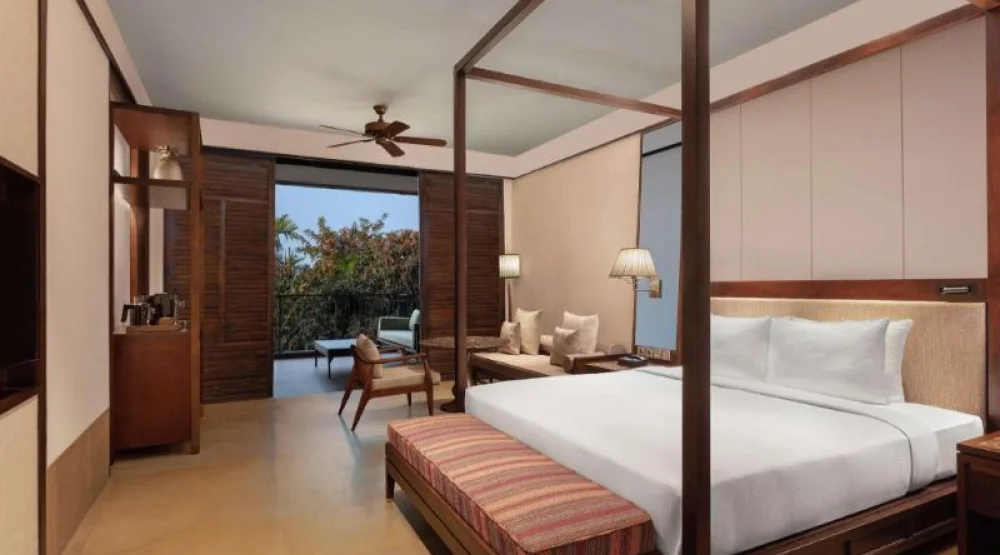 King Superior Room Tropical View with Balcony at Hilton Goa Resort