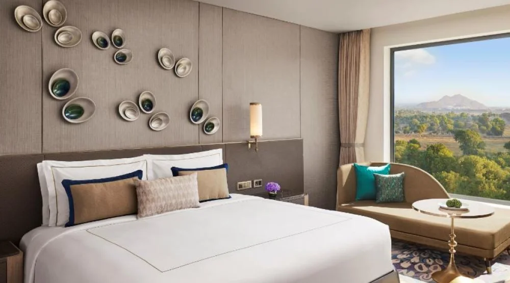 Deluxe Room King Bed at Taj Amer Jaipur