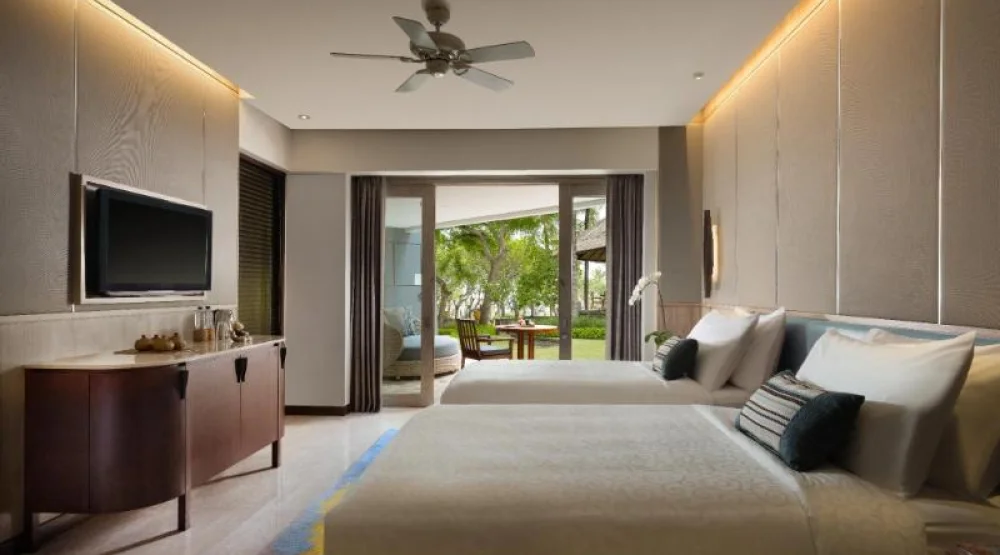 Deluxe Twin Resort Room at Conrad Bali