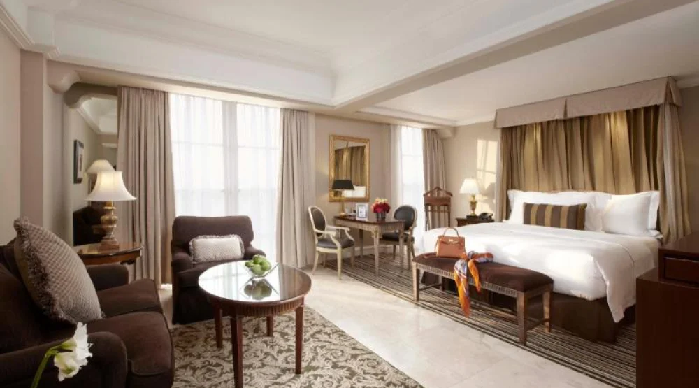 Junior Suite at Hotel Gran Mahakam