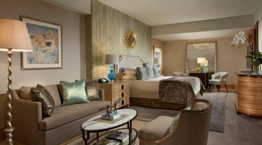 Royal Ocean Court Suite at Mulia Resort Bali