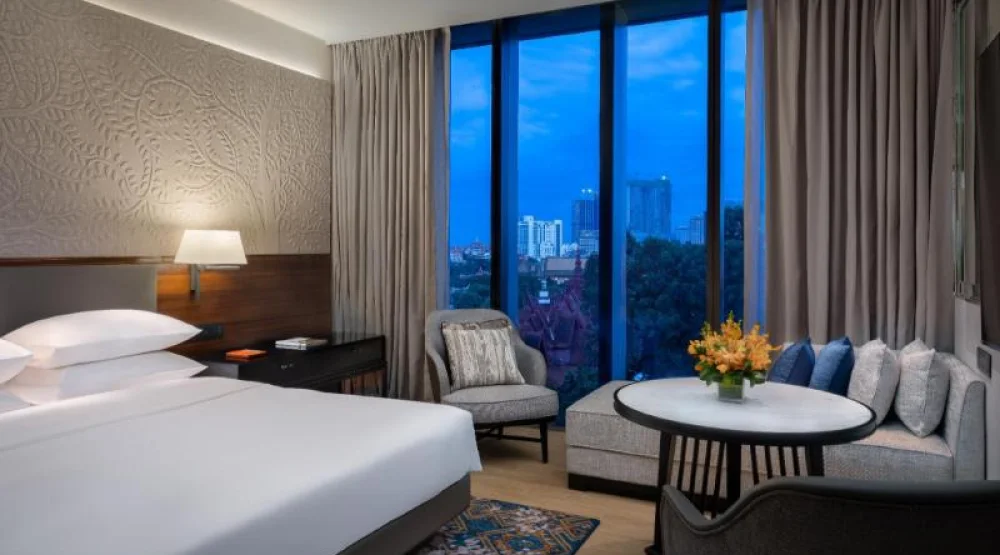 One King Palace View at Hyatt Regency Phnom Penh