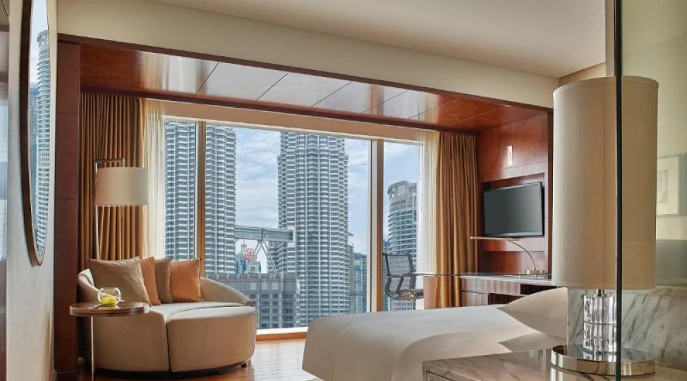 Two Twin Beds with Tower View at Grand Hyatt Kuala Lumpur