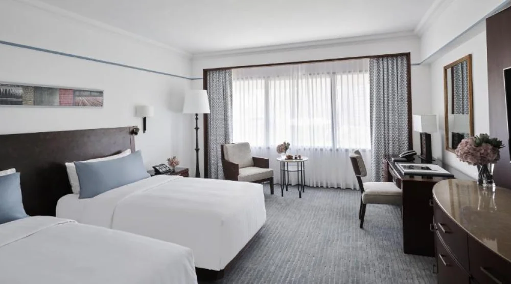 Deluxe Twin Room at The Peninsula Manila