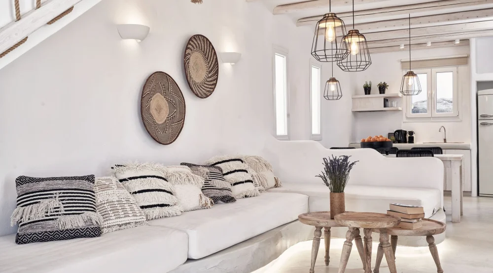 Three Bedroom Elegant Villa Sea View with Private Pool at Naxian Utopia