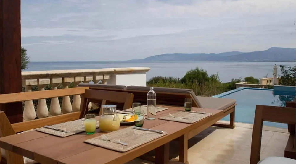 Alcyone Residence at Anassa