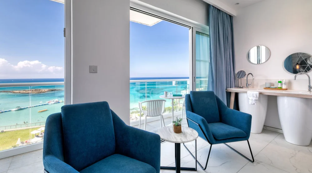 Studio with Sea View Twin Bed at The King Jason Protaras