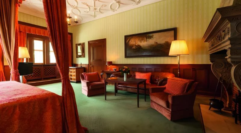 Suite at Schlosshotel Kronberg