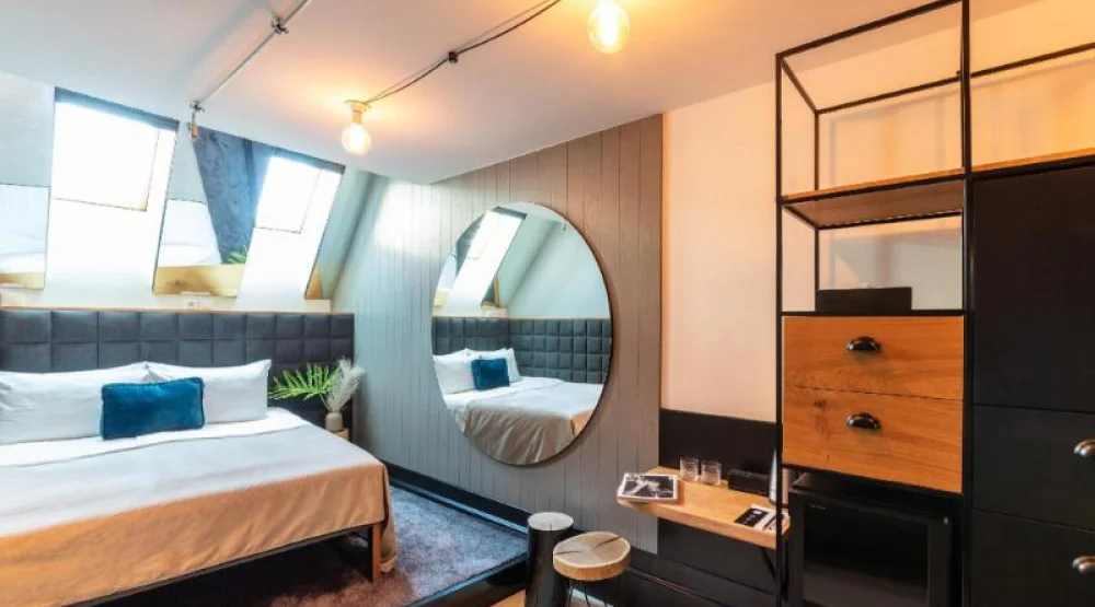 Spiced Rum Medium Room at Hotel Rum