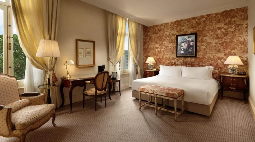 One King Premium City View at Intercontinental Amstel Amsterdam