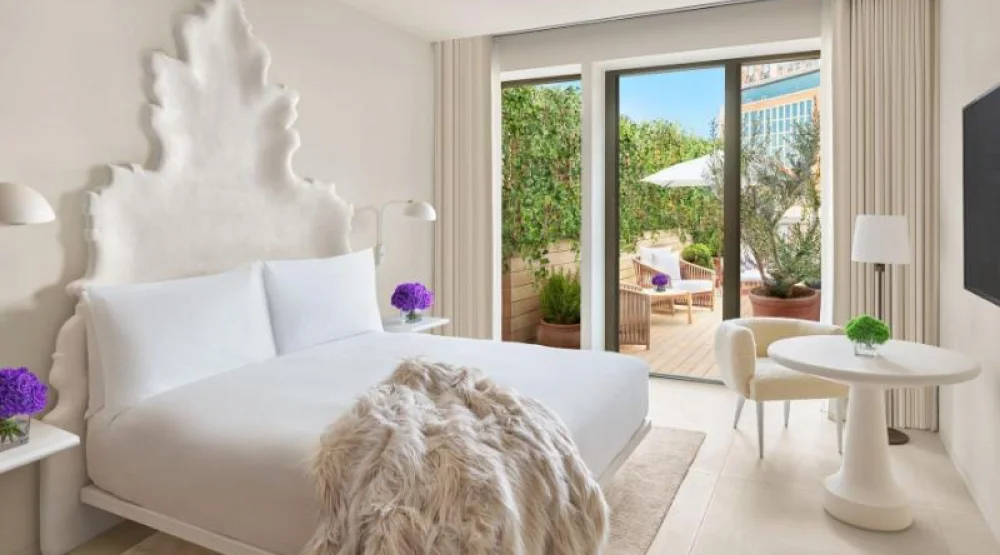 Studio Terrace, Guest Room, One King, City View, Terrace at The Madrid EDITION