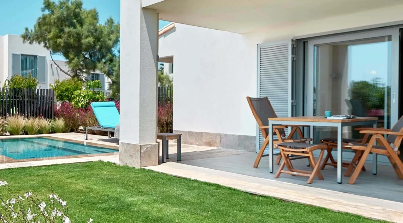 Garden Pool Suite Deluxe at 7pines Resort Ibiza