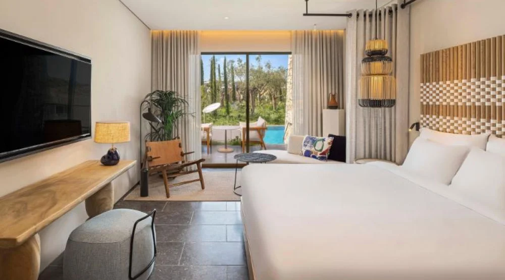 Fabulous Infinity Swim Up, Guest Room, Two Twin, Garden View, Terrace at W Costa Navarino