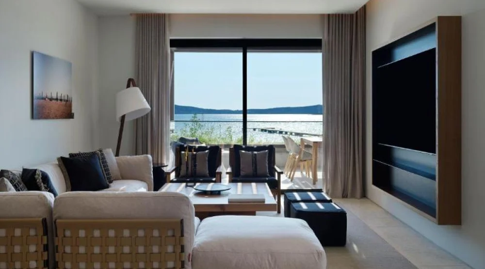 Wow Bayfront Infinity, One Bedroom Suite, One King, Sea View, High Floor, Private Pool at W Costa Navarino