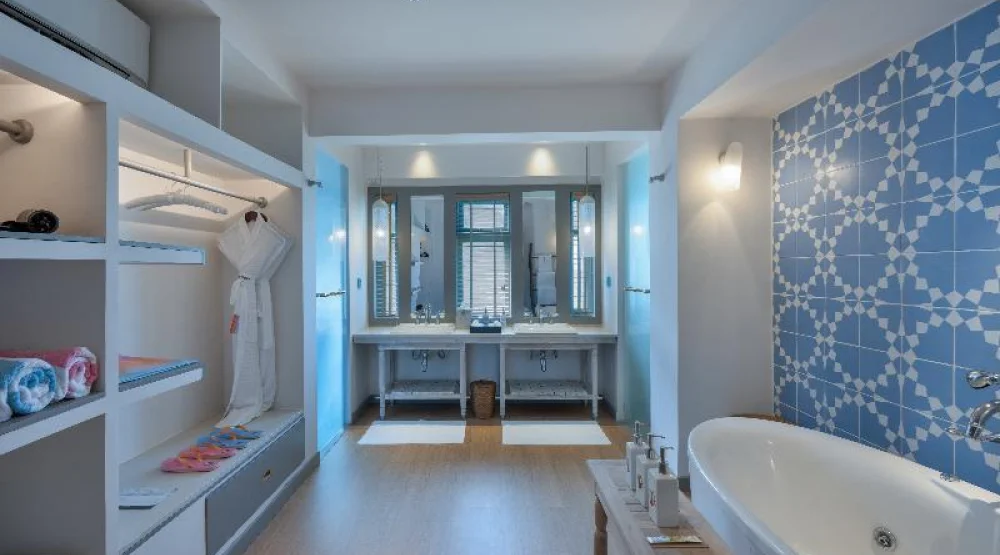 Duplex Lagoon Pool Villa at Cora Cora Maldives