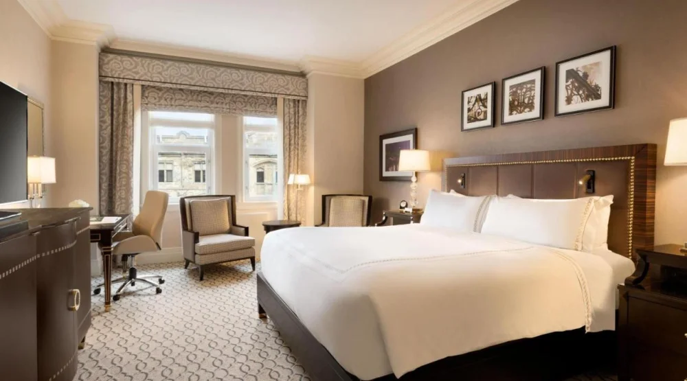 Fairmont Gold King Bed Room at Fairmont Chateau Laurier
