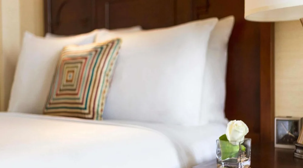 Fairmont Queen Room at Fairmont Le Manoir Richelieu