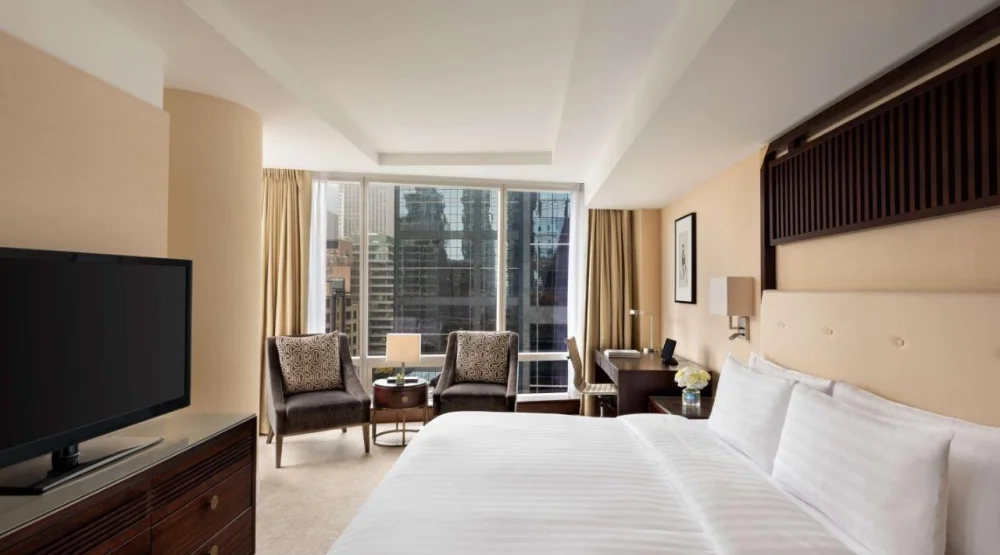 Premier King Room at Shangri-La Toronto