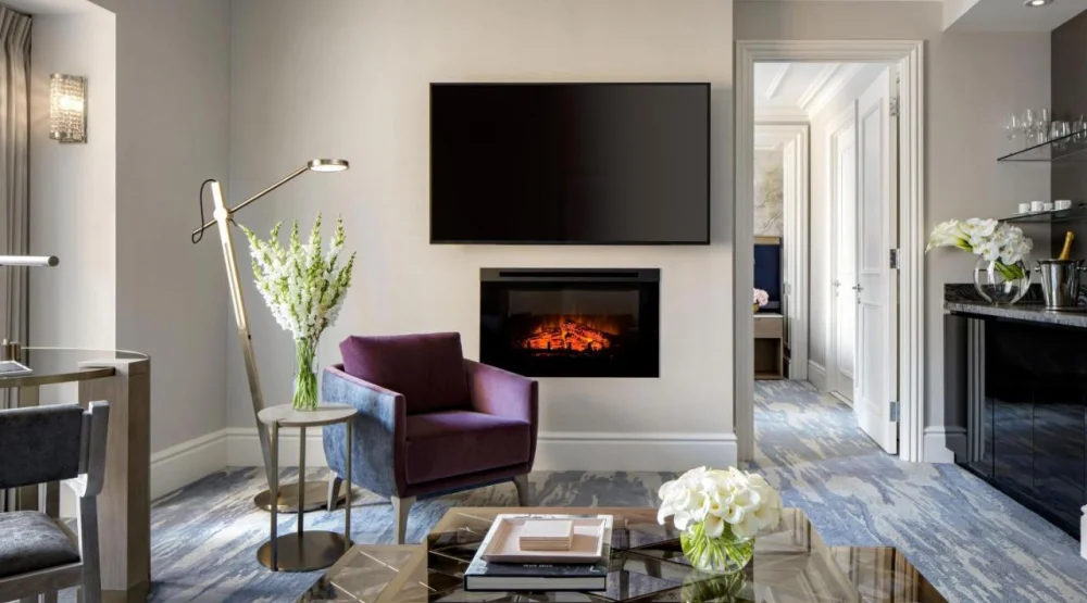 Superior Suite, One Bedroom Suite, City View at The St. Regis Toronto