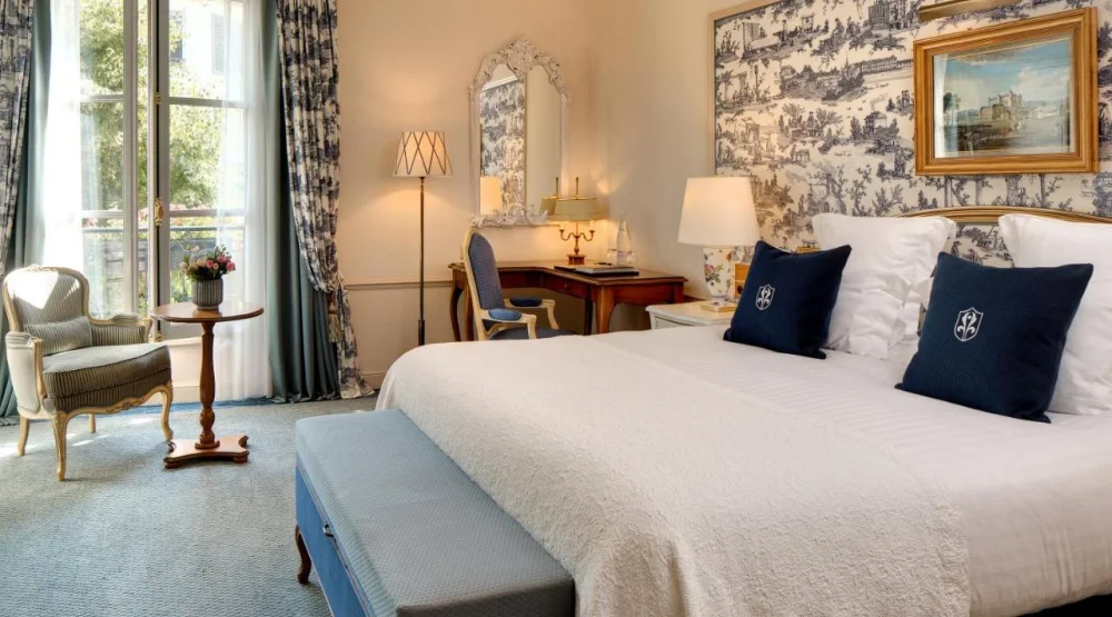 Deluxe Double Room at Auberge Du Jeu De Paume