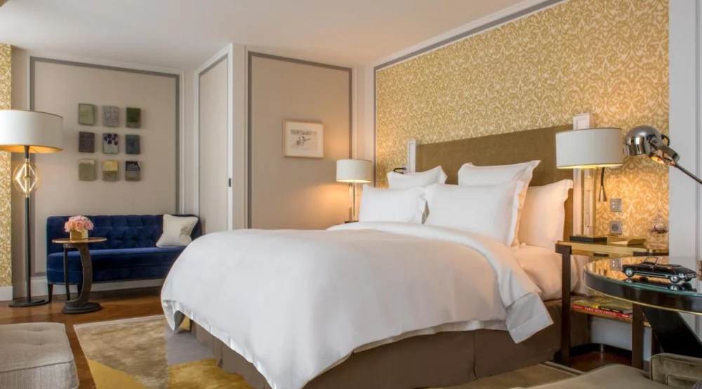 Deluxe Room at Hotel de Crillon, A Rosewood Hotel