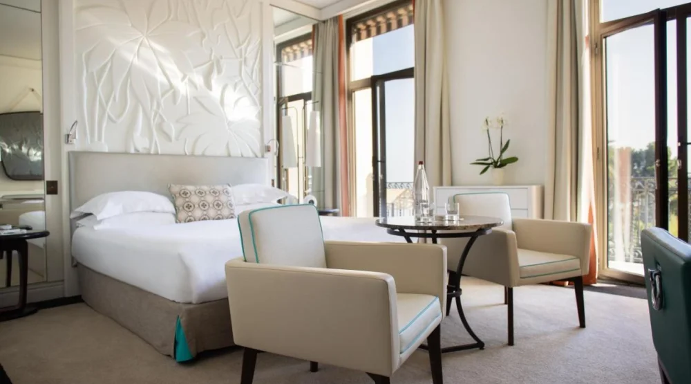 Deluxe Sea and Garden View Room with Balcony at Hotel Royal Riviera