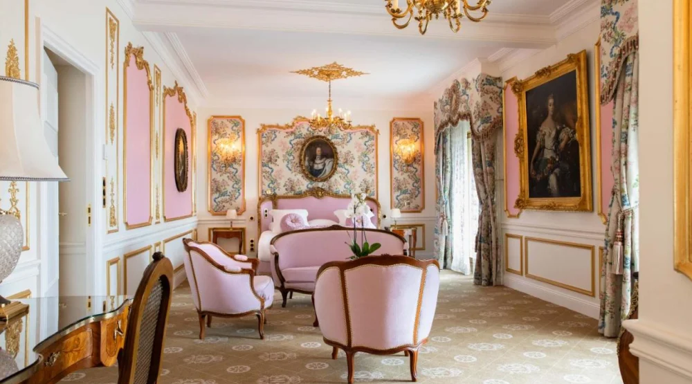 Signature Junior Suite at Le Negresco