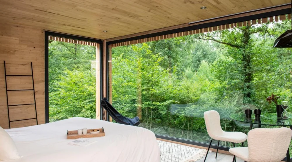 Uzume - Suite with Hot Tub at Loire Valley Lodges Hotel