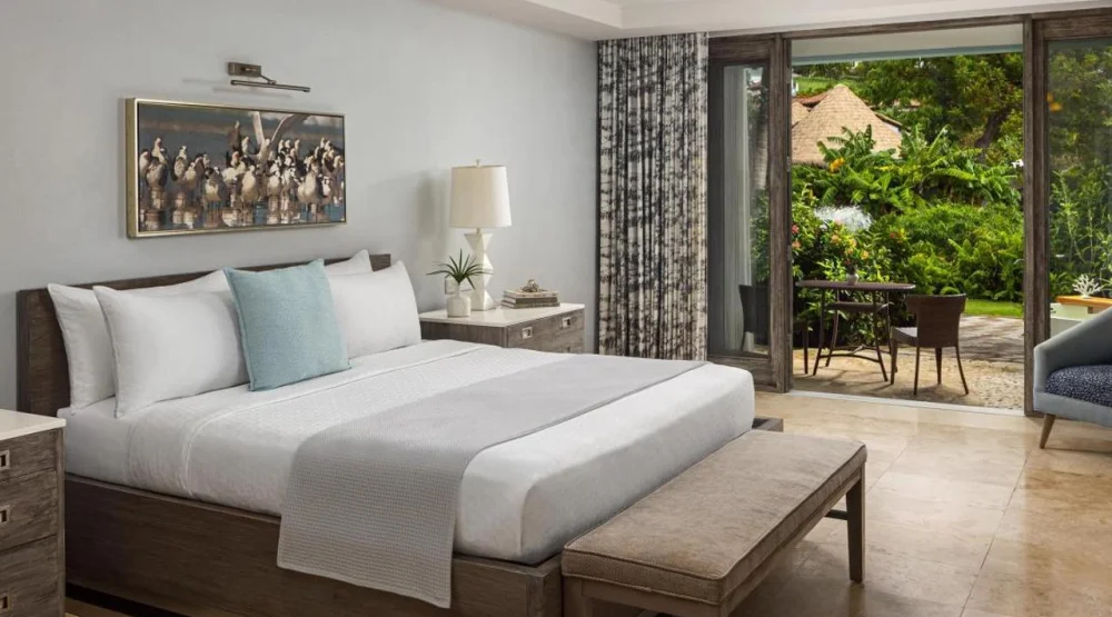 Lover's Lagoon Hideaway Walkout Junior Suite with Patio Tranquility Soaking Tub (lwjs) at Sandals Grenada