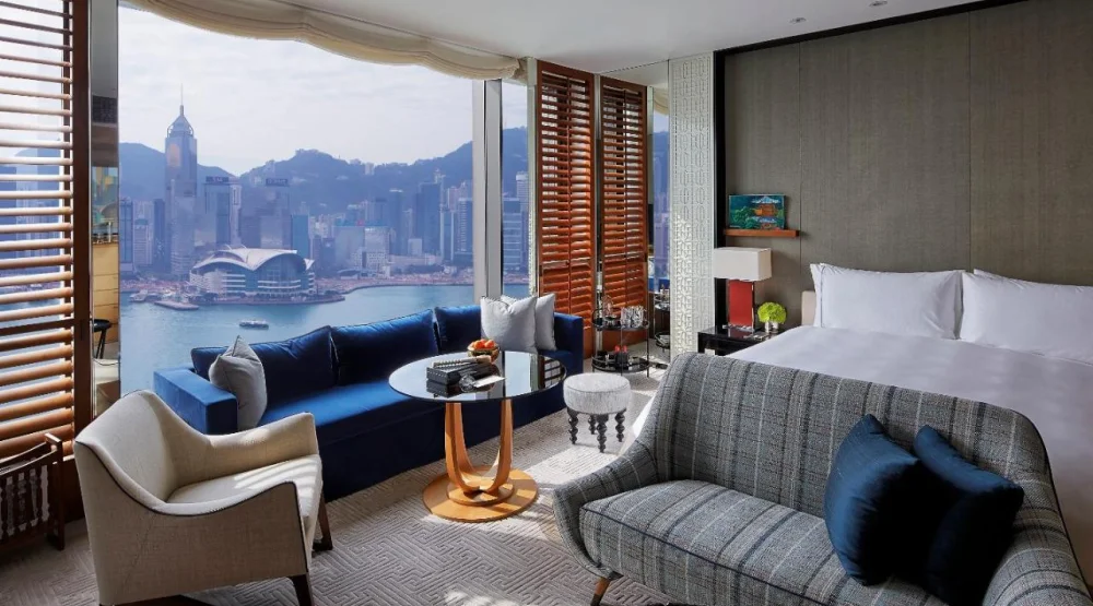 Club Grand King Room with Harbor View at Rosewood Hong Kong