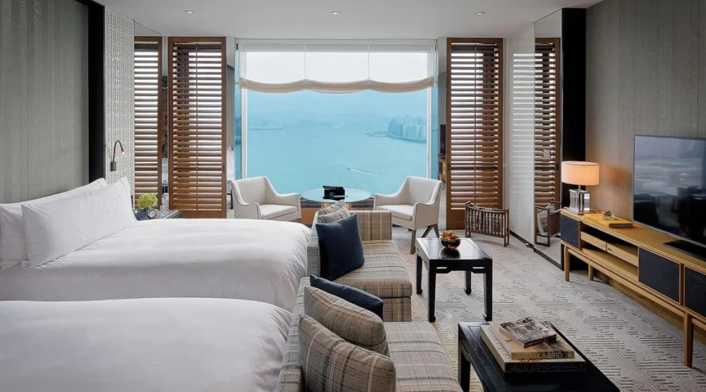Twin Room with Harbor View at Rosewood Hong Kong