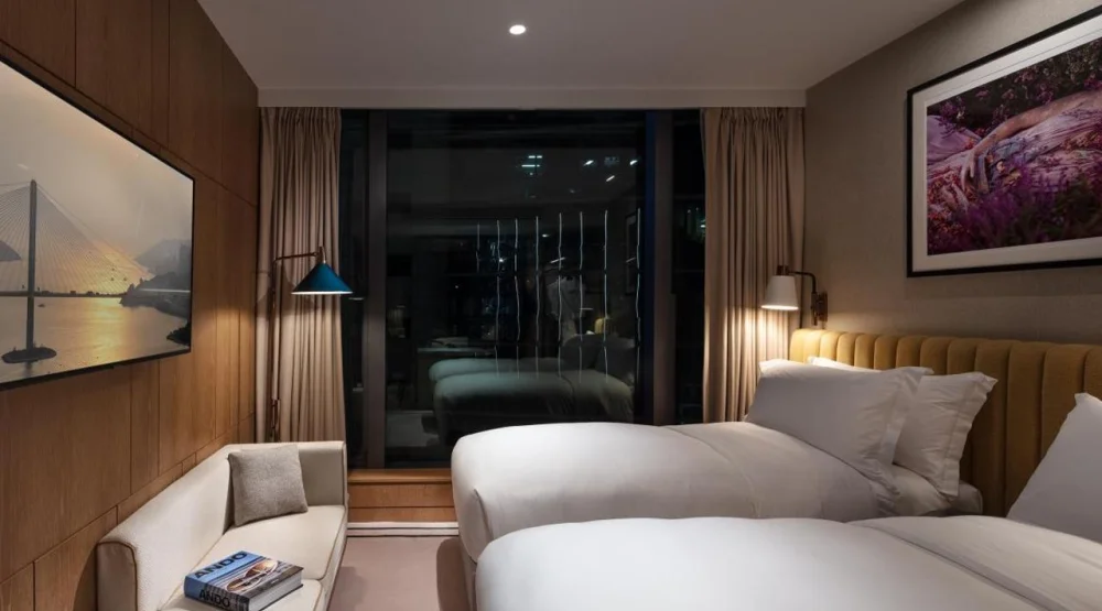 Twin Room at The Hari Hong Kong