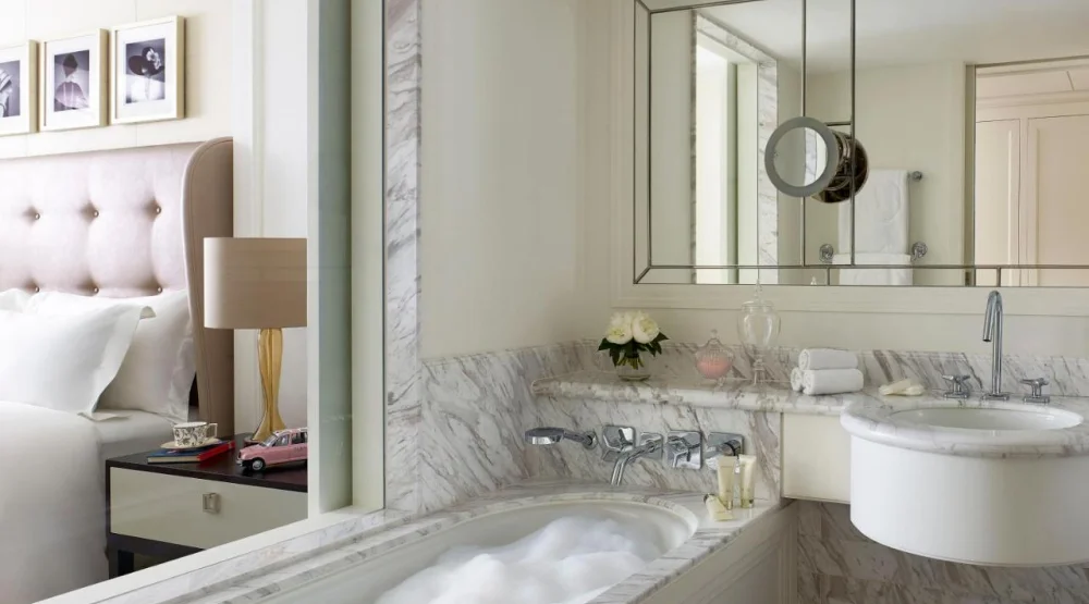 Premier King at The Langham Hong Kong