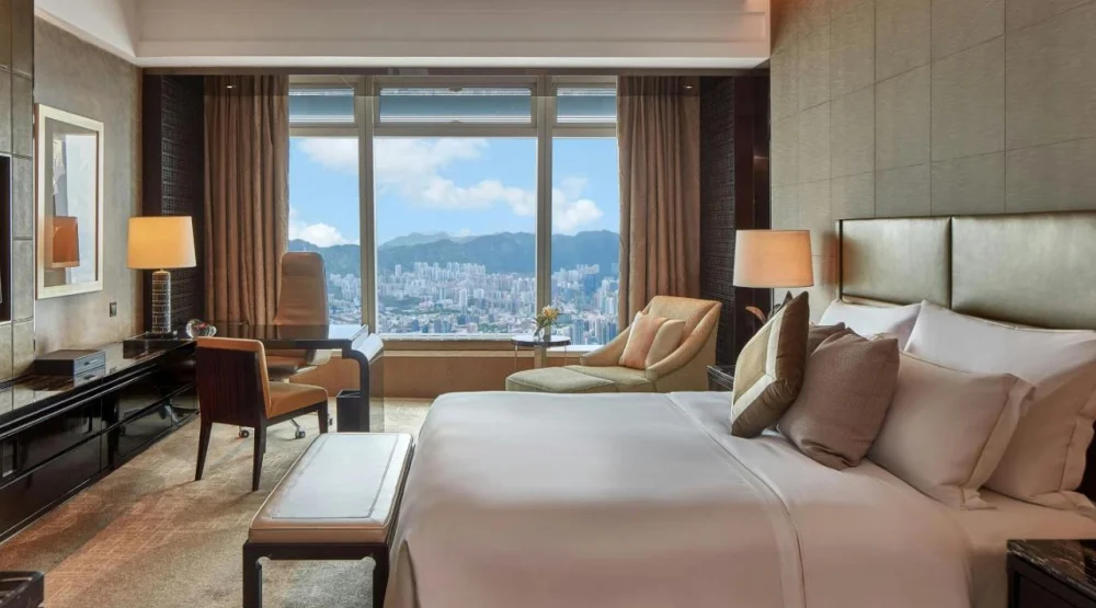 Deluxe King Room at The Ritz-Carlton Hong Kong