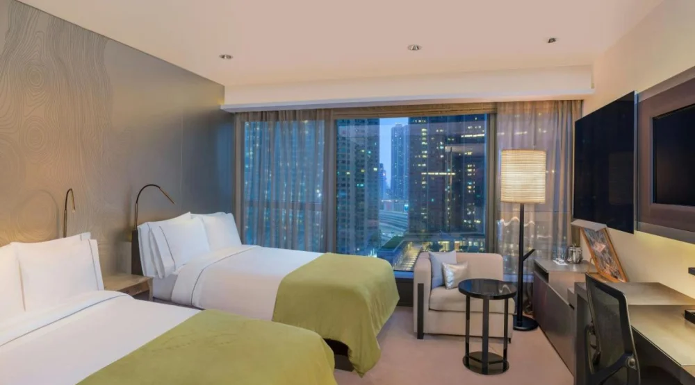 Wonderful Twin Room with City View at W Hong Kong
