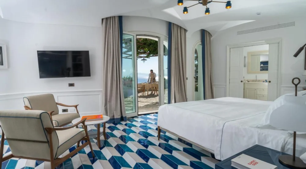Junior Suite with Private Pool at Borgo Santandrea