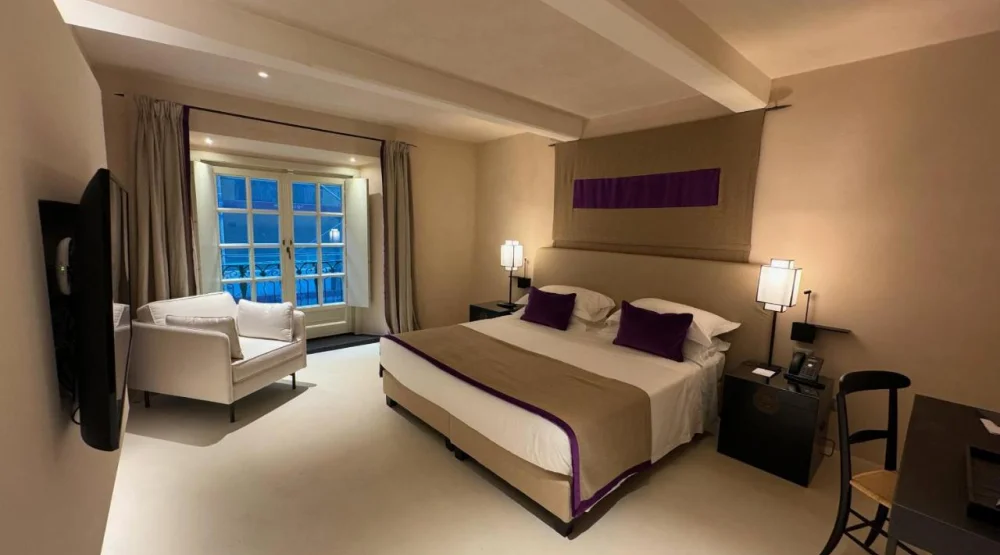 Superior Double Or Twin Room at Hotel Palazzo Durazzo Suites