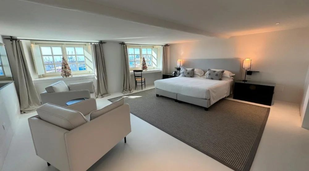 Junior Suite at Hotel Palazzo Durazzo Suites