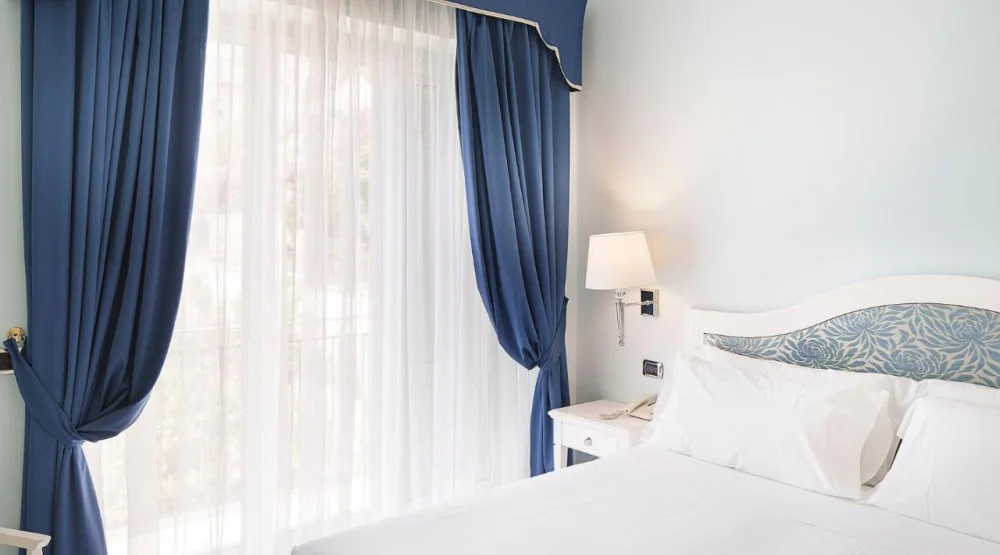 Superior Double Room at Hotel Raito