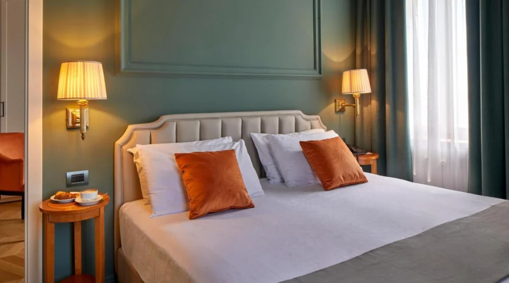 Junior Suite with Lake View at Hotel Villa Del Sogno