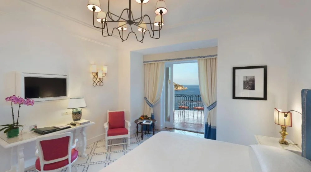 Deluxe Double Or Twin Room with Terrace and Sea View at Il San Pietro Di Positano