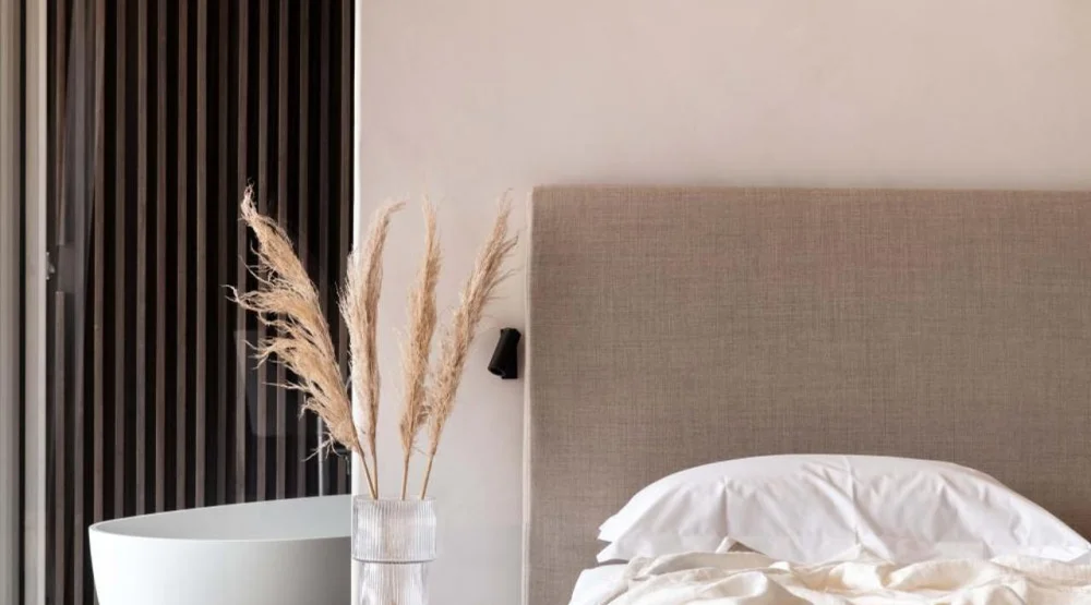 Penthouse Apartment at LAQUA by the Lake