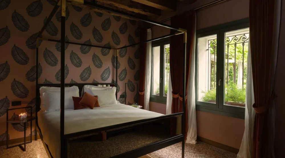 Suite with Garden View at Madama Garden Retreat