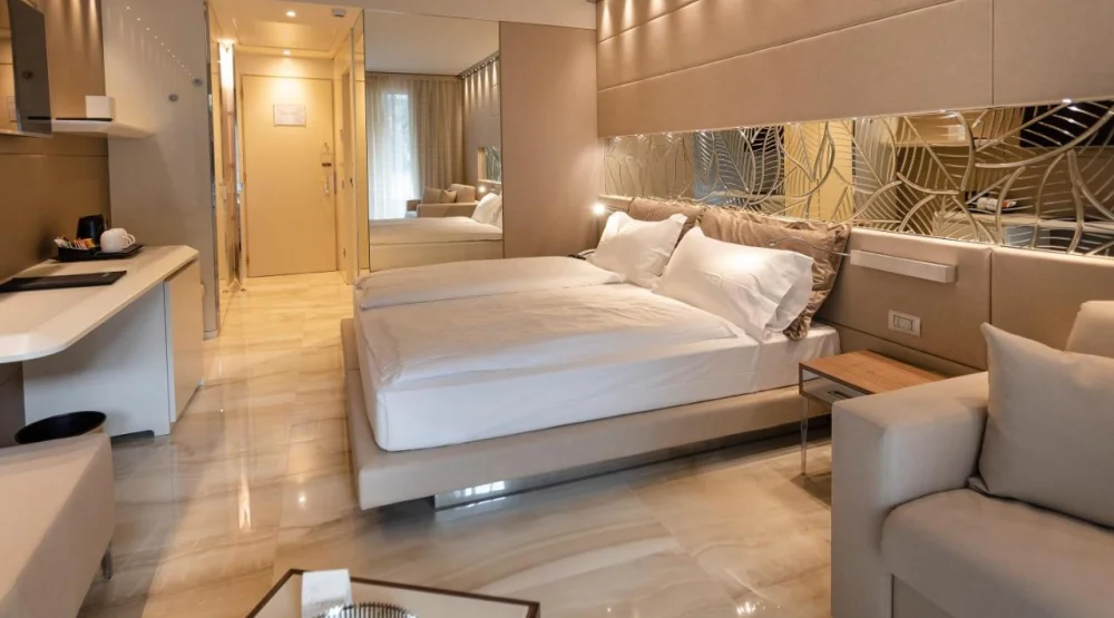 Prestige Double Room with Garden View at Park Hotel Imperial