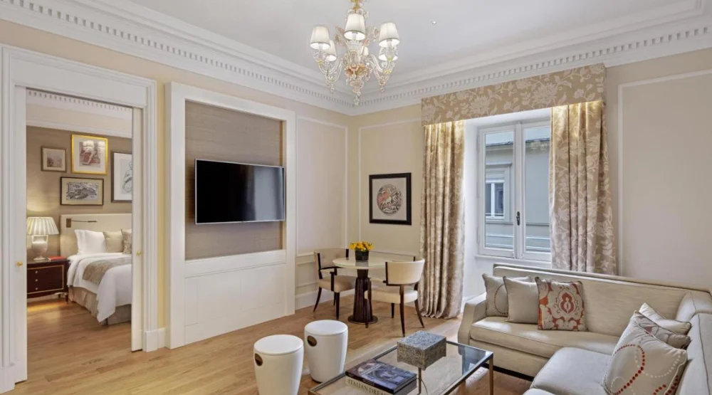 Metropolitan Suite, Suite, One King at The St. Regis Rome