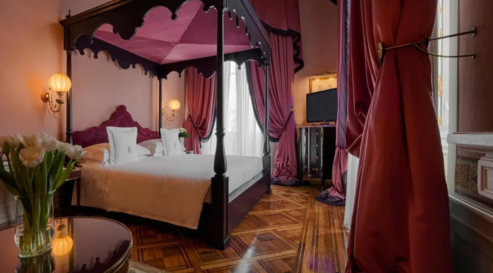 Junior Suite at Villa Cora