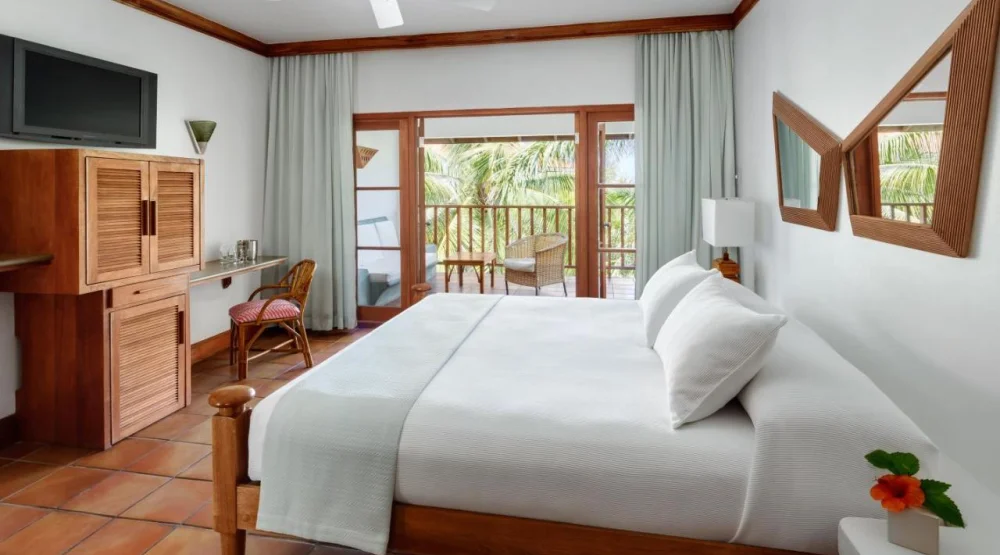 Ocean Veranda Suite at Couples Swept Away