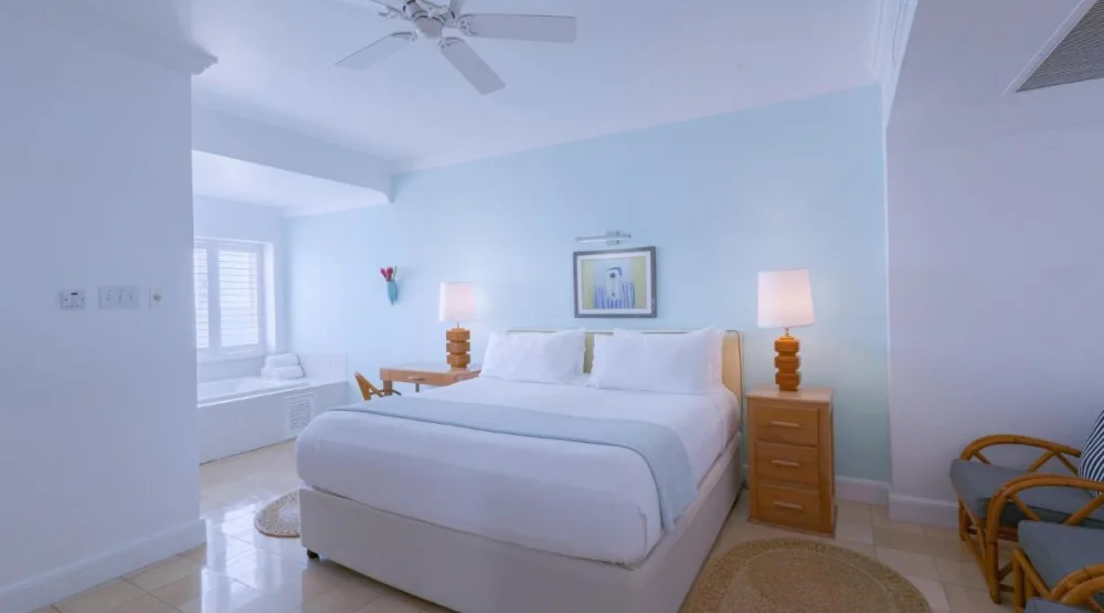 Suite with Sea View at Couples Tower Isle