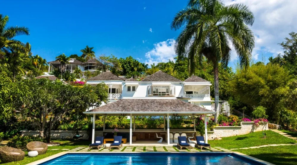 Three Bedroom Classic Private Pool at Round Hill Hotel & Villas